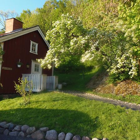Villa Brunstorpsgard Braenneriet Huskvarna Esterno foto