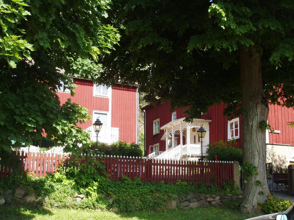 Villa Brunstorpsgard Braenneriet Huskvarna Esterno foto